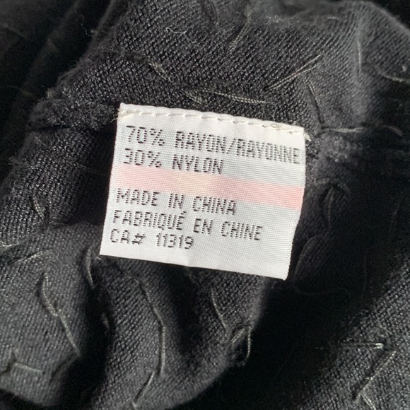 Elegant black sparkle mini-sweater - Picture 5 of 5